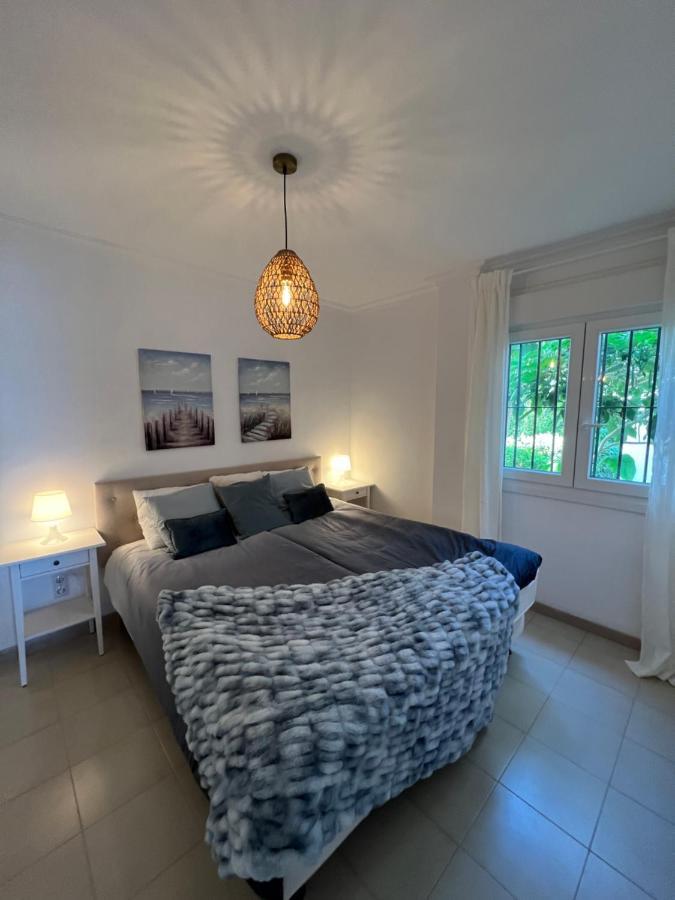 Playa Cristo Amazing Beach Terrace Appartment Estepona Exterior foto